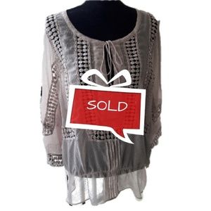 Black Rainn Tan Sheer Lace Elastic Waist Blouse